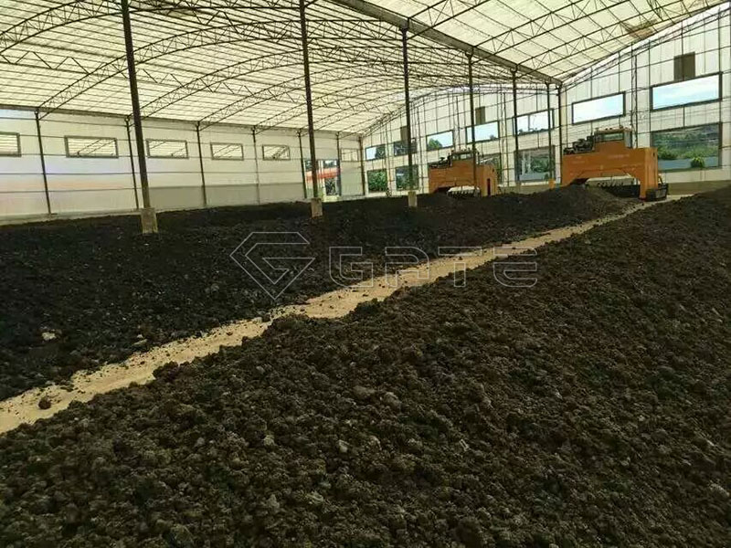 compost turner machine