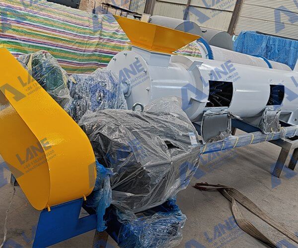 How to reduce the harm in the use of organic fertilizer equipment?